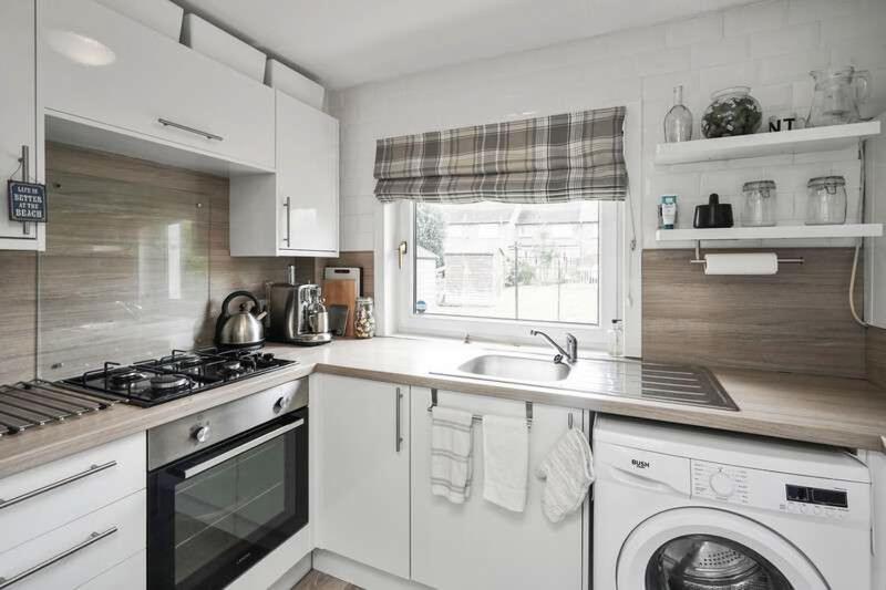 House With Garden And Parking 15 Min To City Center Эдинбург Экстерьер фото